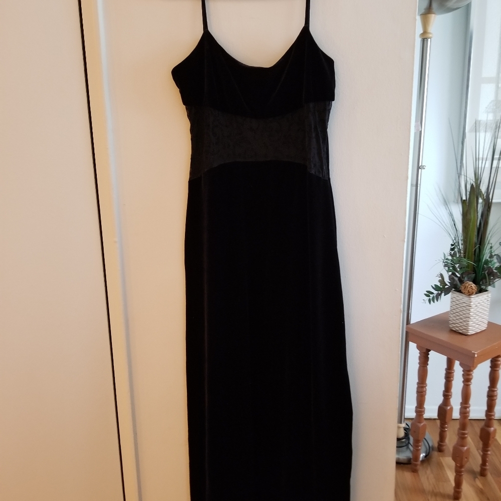 Pia U.S.A Black Dress